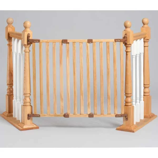 Could you explain the function of this Kidco pet gate?